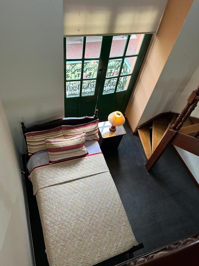 Hostal Victoria Quito Buitenkant foto