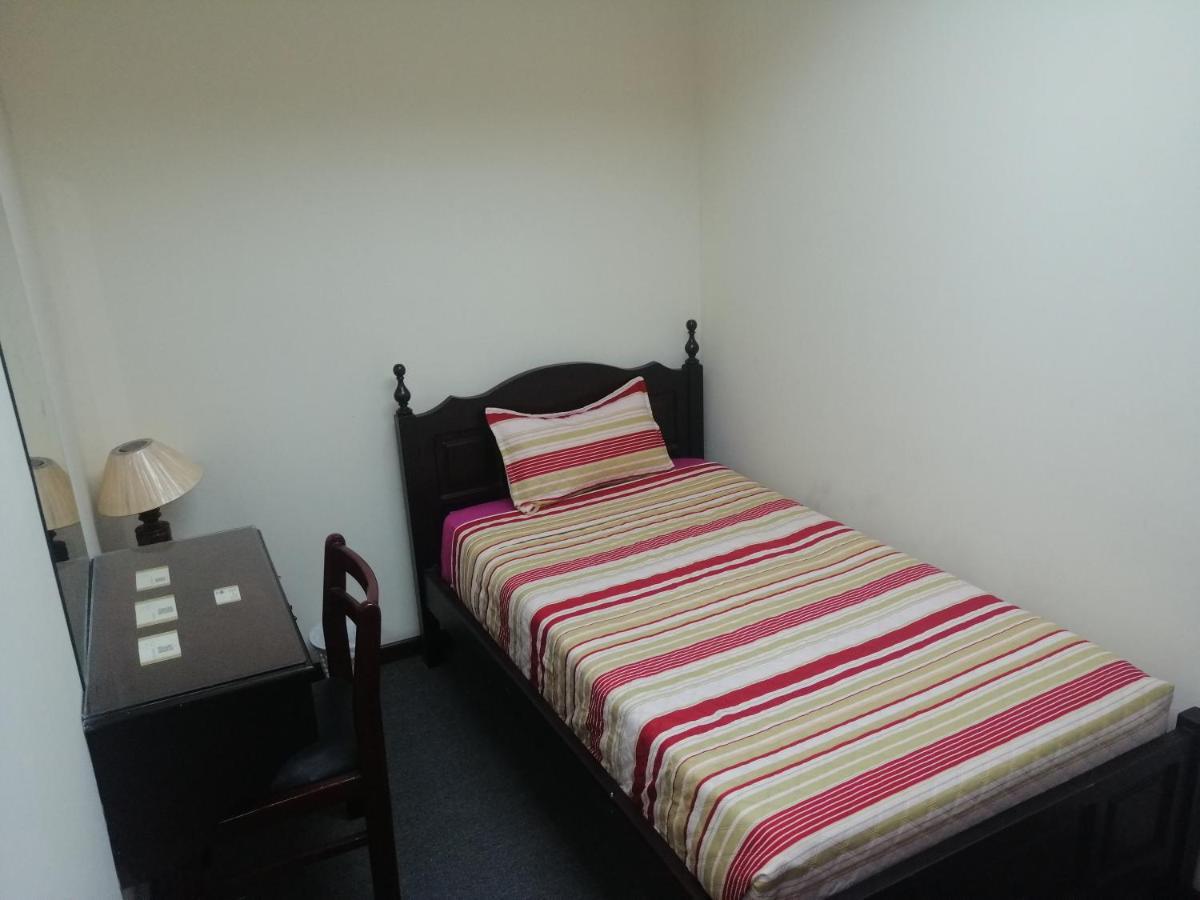 Hostal Victoria Quito Buitenkant foto
