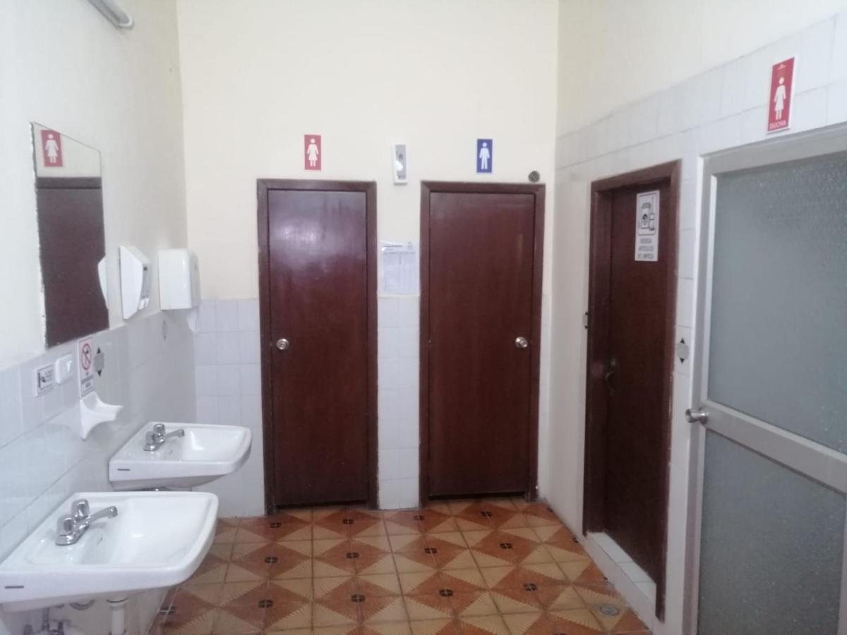 Hostal Victoria Quito Buitenkant foto